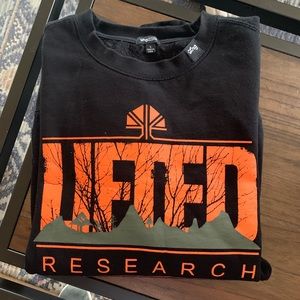 LRG lifted crewneck
